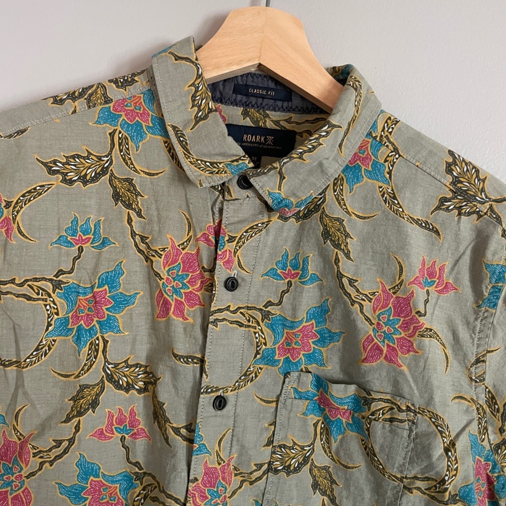 Roark Button Down Shirt Mens M Green Floral Batik Organic Cotton Classic Fit